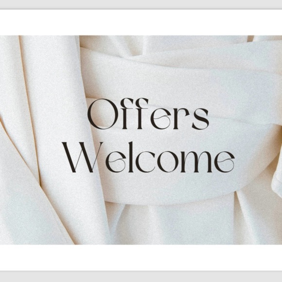 Meet your Posher, Nik - Picture 1 of 1